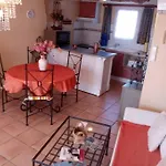 16, La Palmeraie, Au Village Naturiste *