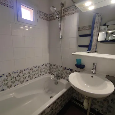 16, La Palmeraie, Au Village Naturiste 阿格德