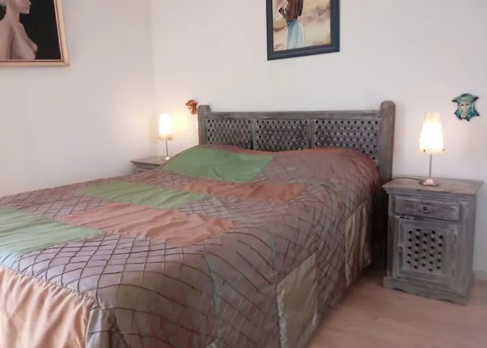 16, La Palmeraie, Au Village Naturiste * Agde